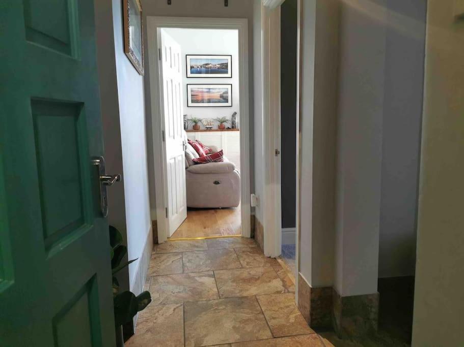 Number 7 Torquay Stunning Sea Views Apartman Kültér fotó